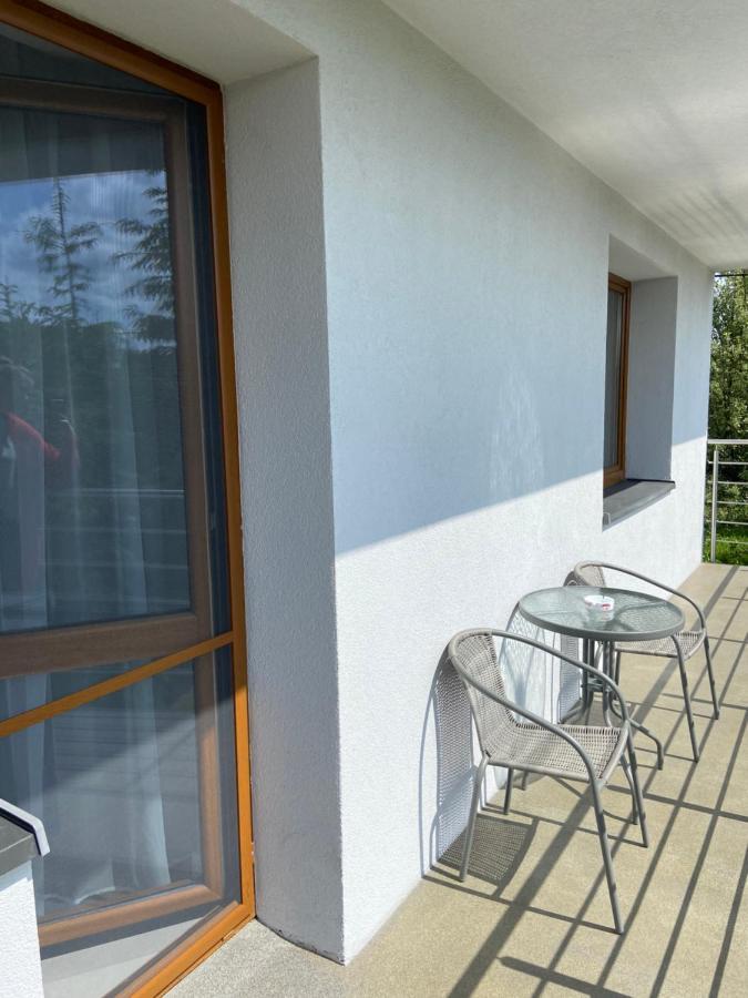 Energylandia Zator Noclegi Apartament Pokoje Do Wynajecia Polanka Wielka Exterior photo